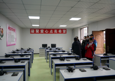 點(diǎn)亮繁星·益路同行 木森網(wǎng)絡(luò)如期兌現(xiàn)一年之約，見(jiàn)證公益與科技的溫暖共生